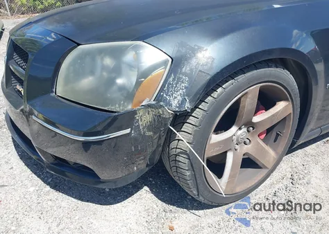 2007 Dodge Magnum Srt8 z USA, uszkodzony, nr VIN 2D8GV773X7H657145